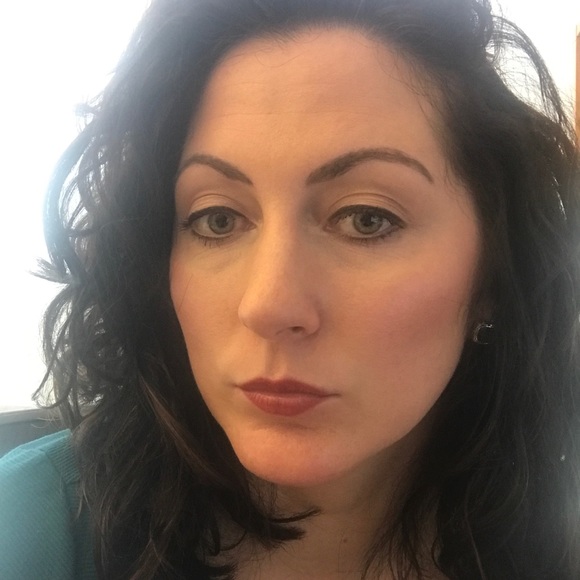 Meet your Posher, Audrey - Picture 1 of 1